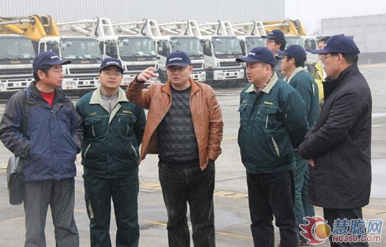 济宁市泵送协会会长郑小军一行参观楚天公司